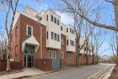 218 Thorndike #203B, Cambridge, MA 02141 - Photo 1