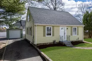 41 Clinton St, Marlborough, MA 01752 - Photo 1