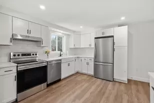 855 S Main St, Bellingham, MA 02019 - Photo 1