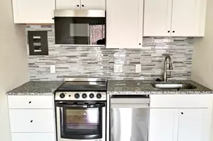 1027 Commonwealth Ave, Boston, MA 02215 - Photo 1
