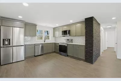 92 Summer St, Brockton, MA 02302 - Photo 1