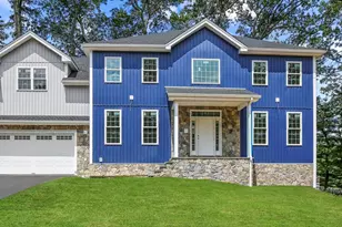 4 Barrows Rd, Worcester, MA 01609 - Photo 1