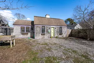 86 Sea St, Barnstable, MA 02601 - Photo 1