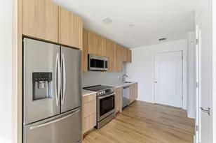 1035 Commonwealth Ave, Boston, MA 02215 - Photo 1