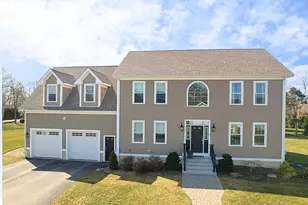 2 Michaels Wy, Dartmouth, MA 02748 - Photo 1
