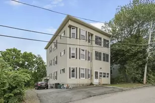 30 Hemans St, Worcester, MA 01605 - Photo 1