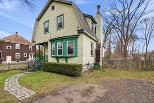 513 Maple St, Danvers, MA 01923 - Photo 1