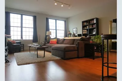 154 W 2nd St #220, Boston, MA 02127 - Photo 1