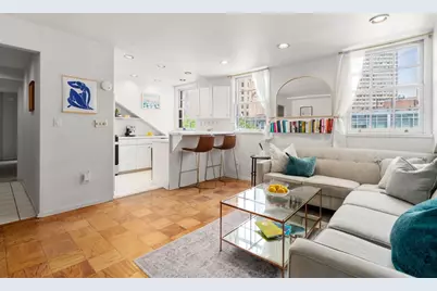 17 Bowdoin St #5BC, Boston, MA 02114 - Photo 1