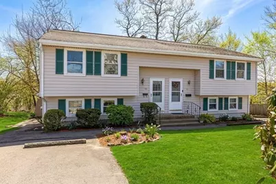 80 Highview St #80, Norwood, MA 02062 - Photo 1