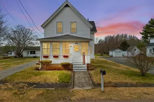 969 Somerset Ave, Taunton, MA 02780 - Photo 1