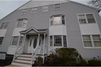 99 West Wyoming Ave #5, Melrose, MA 02176 - Photo 1