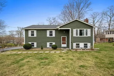 20 Jaybee Ave, Dudley, MA 01571 - Photo 1