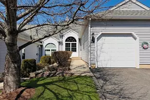 138 Brookfield Ln, Agawam, MA 01001 - Photo 1
