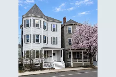 68 Chestnut St #2, Brookline, MA 02445 - Photo 1