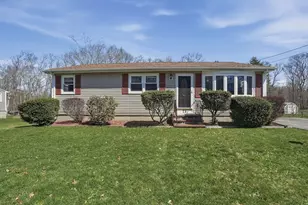 73 Ridgeline Dr, Westport, MA 02790 - Photo 1
