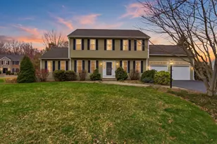 22 Hilltop Farm Rd, Auburn, MA 01501 - Photo 1