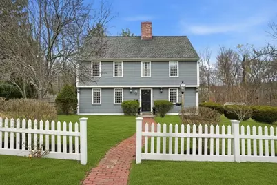 2 Queen Anne Ln, Hingham, MA 02043 - Photo 1