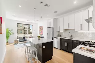 946 Saratoga St, Boston, MA 02128 - Photo 1