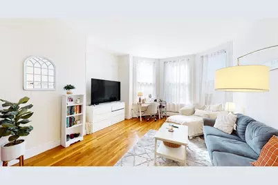 289 Beacon #6, Boston, MA 02116 - Photo 1