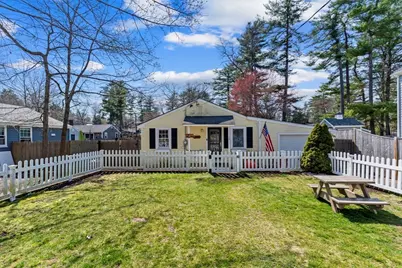 10 Beach Rd, Pembroke, MA 02359 - Photo 1