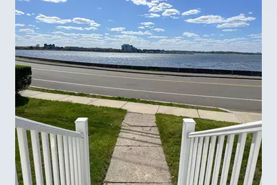 75 Dorchester St #1R, Quincy, MA 02171 - Photo 1