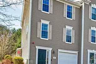27 Buttercup Ln, Grafton, MA 01560 - Photo 1