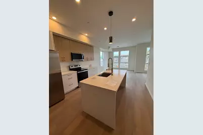 546 Saratoga St #2, Boston, MA 02128 - Photo 1
