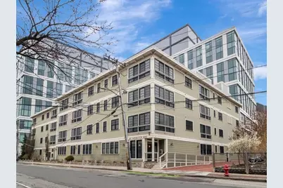 80 Webster Ave #1D, Somerville, MA 02143 - Photo 1