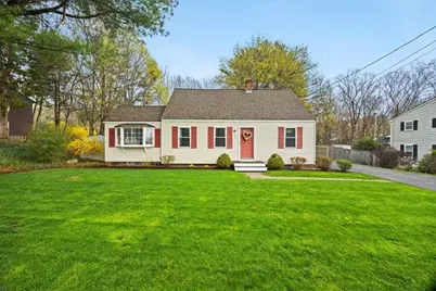 504 Pine St, Weymouth, MA 02190 - Photo 1