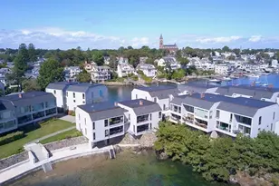 60 Brackett Pl, Marblehead, MA 01945 - Photo 1