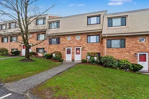 252 Farrwood Dr, Haverhill, MA 01835 - Photo 1