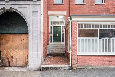 110 Appleton St #3, Lowell, MA 01852 - Photo 1