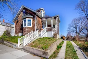 546 Snell St, Fall River, MA 02721 - Photo 1