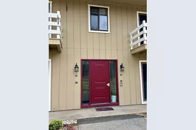 82 S Maple St #31, Westfield, MA 01085 - Photo 1