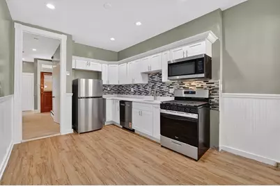 129 Harrishof #1R, Boston, MA 02121 - Photo 1