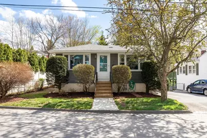 9 Briarcliff Street, Worcester, MA 01602 - Photo 1