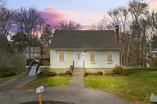 47 W Vanston Rd, Stoughton, MA 02072 - Photo 1