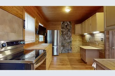86 Saint Nicholas Ave, Worcester, MA 01606 - Photo 1