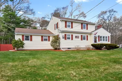 40 Valleyview Rd, Bellingham, MA 02019 - Photo 1