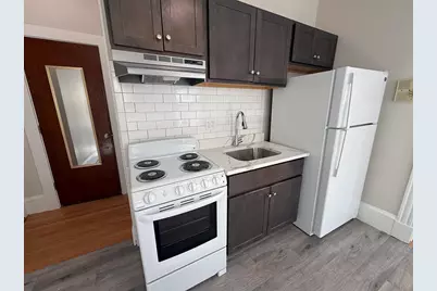 39 Newhall St #12, Lynn, MA 01902 - Photo 1