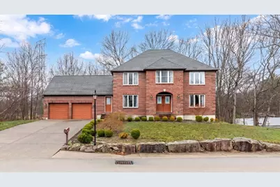 20 Teaberry Ln #1, Braintree, MA 02184 - Photo 1