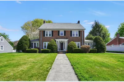 35 Shefford St, Springfield, MA 01107 - Photo 1