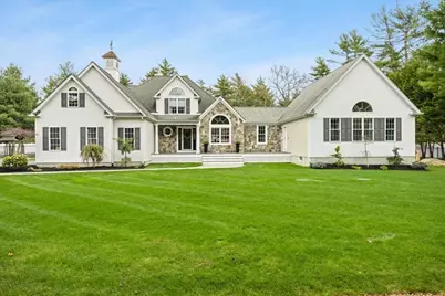 35 Nestlenook Dr, Middleborough, MA 02346 - Photo 1