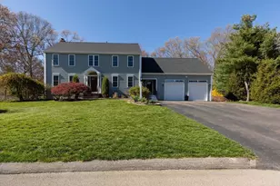 118 Fairway Dr, Attleboro, MA 02703 - Photo 1