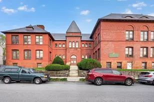 31 Elizabeth St, Worcester, MA 01605 - Photo 1