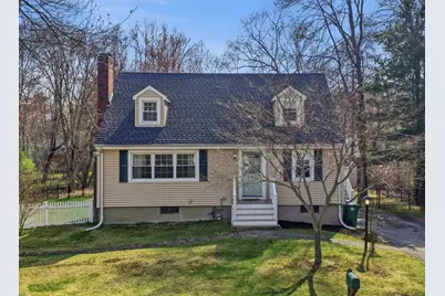 18 Maud Graham Cir, Burlington, MA 01803 - Photo 1