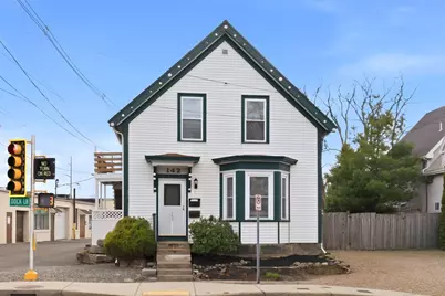 142 Elliott #2, Beverly, MA 01915 - Photo 1