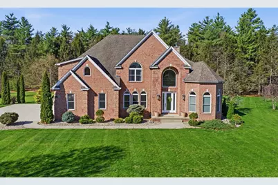 9 Nicholas Ln, Southampton, MA 01073 - Photo 1