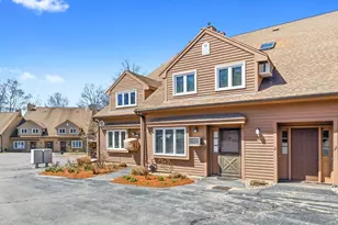 25 Casablanca Ct, Haverhill, MA 01832 - Photo 1